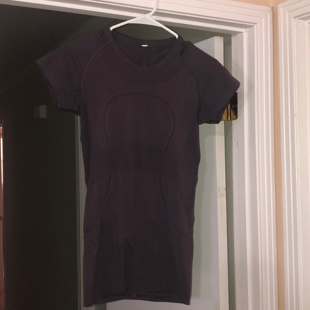 Short sleeve workout tee